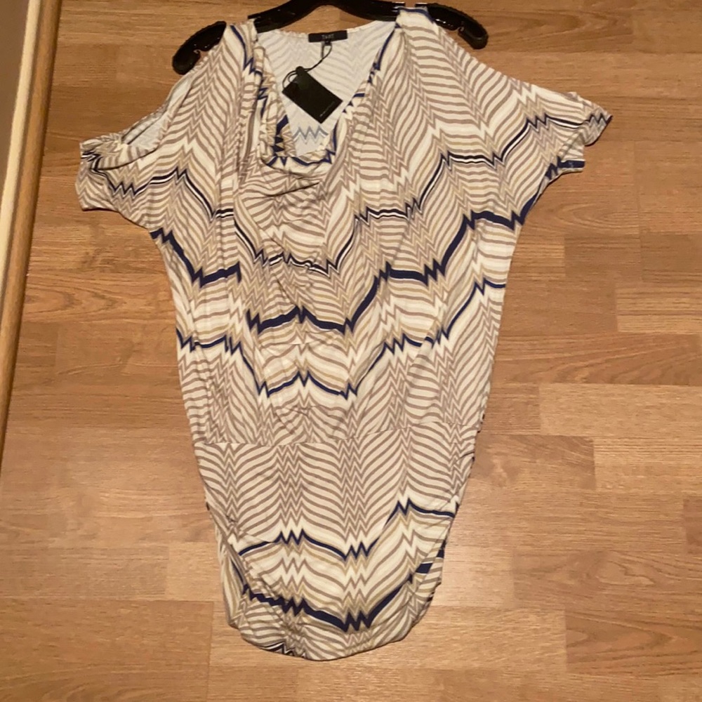NWT Tart Tunic Top Chevron Style size Small